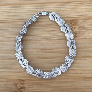 $47  Designer Estate Bracelet  Sterling Silver  11.5 Grams  Marked CA 925